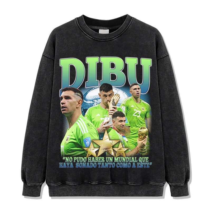 Dibu "No Pudo Haber Un MunDial Que Haya Sonado Tanto Como A Este" Emiliano Martínez Sweatshirt - Image 2