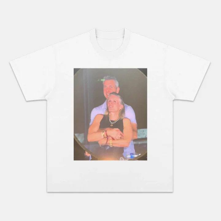 EMBRACE TEE - Image 3